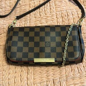 Louis Vuitton Pochett